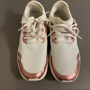 PUMA Women's Pacer Next Cage Metspeckle Sneaker